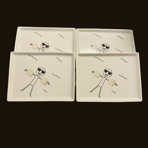 Set of 4 Crate & Barrel CB2 2011 Oliver Marshmallow Small Appetizer Plates
